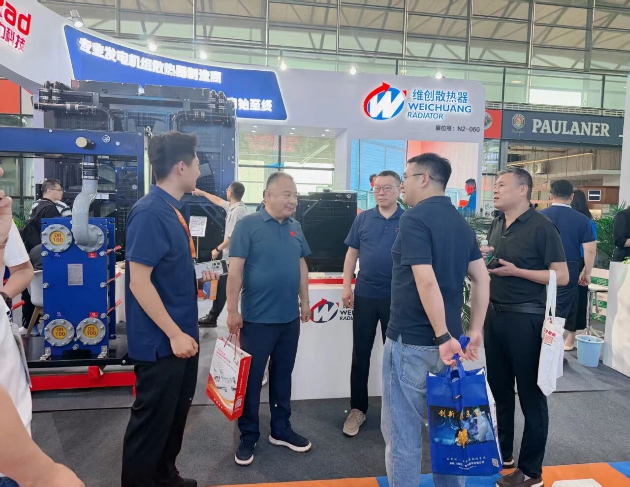 International visitors at the Weichuang booth